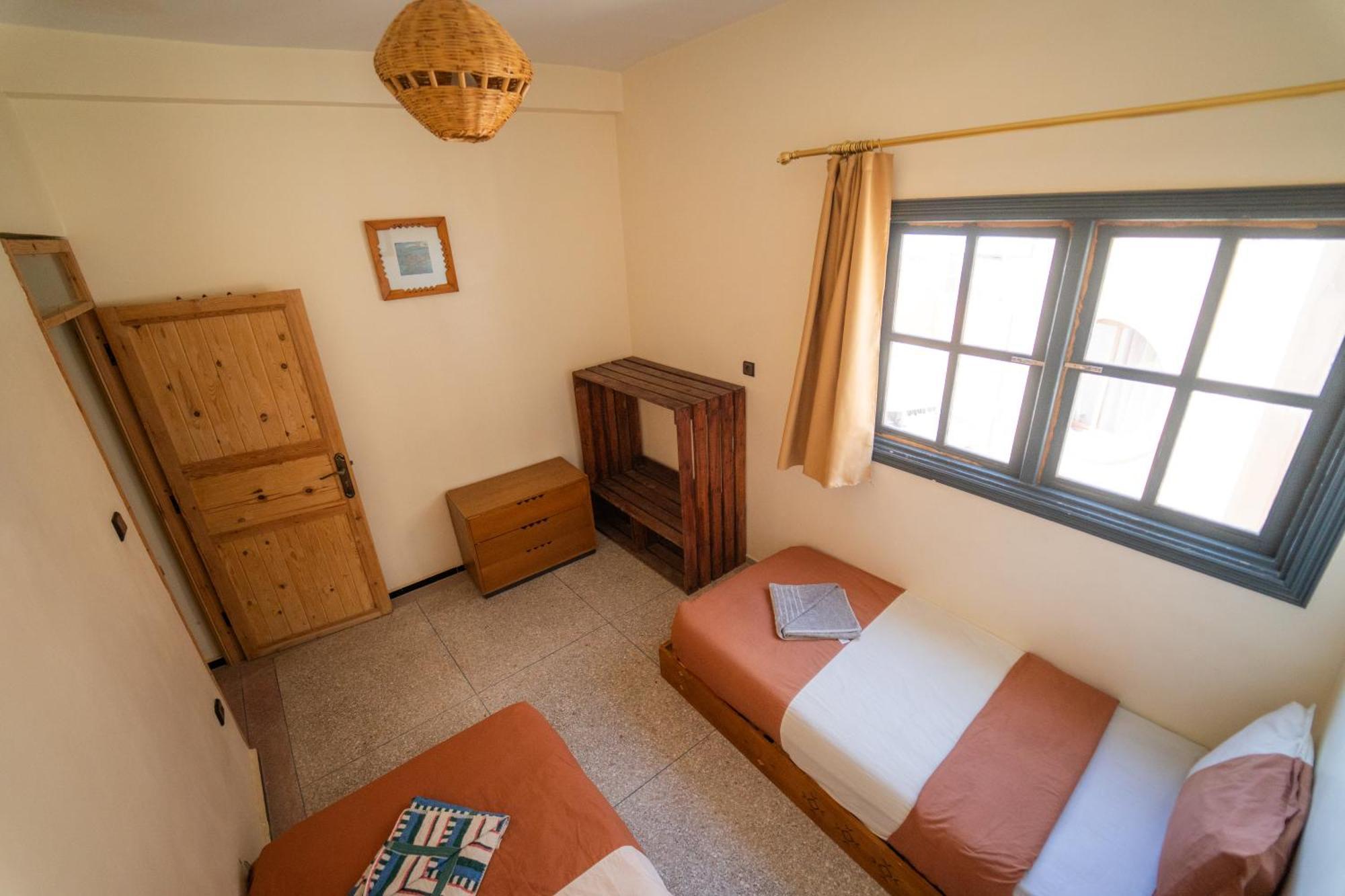 Bed and Breakfast Adventurekeys Surf Yoga Cowork Taghazout Exterior foto